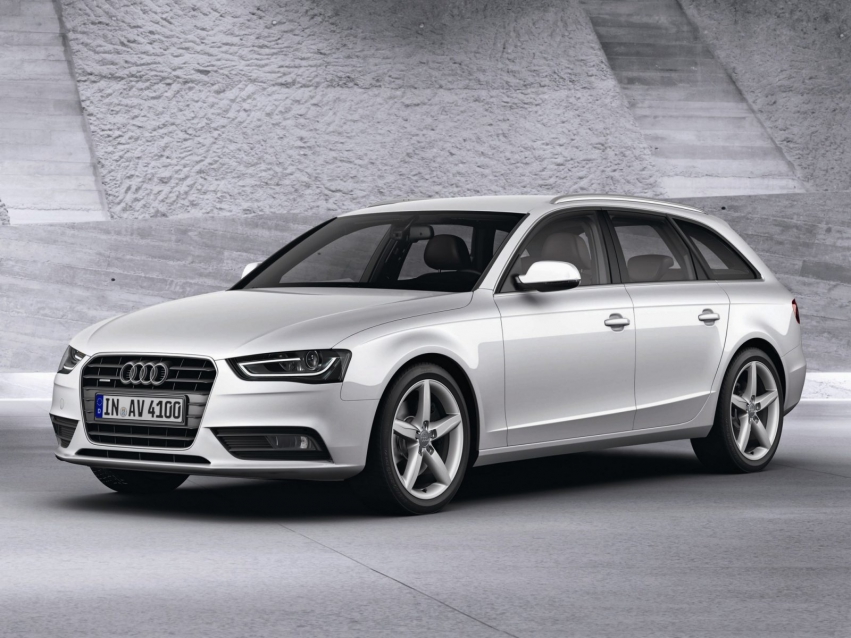 Авто обои Audi A4 Universal 2011