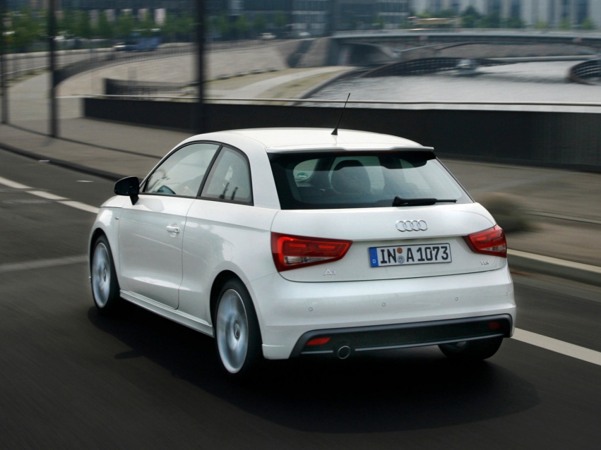 Авто обои Audi A1 Hatchback 2010