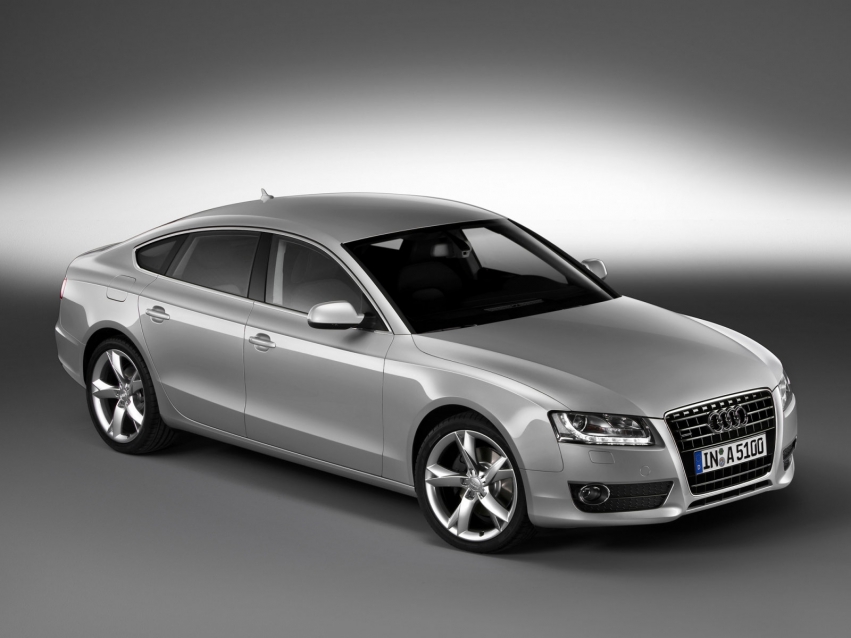 Авто обои Audi A5 Sportback Hatchback 2009