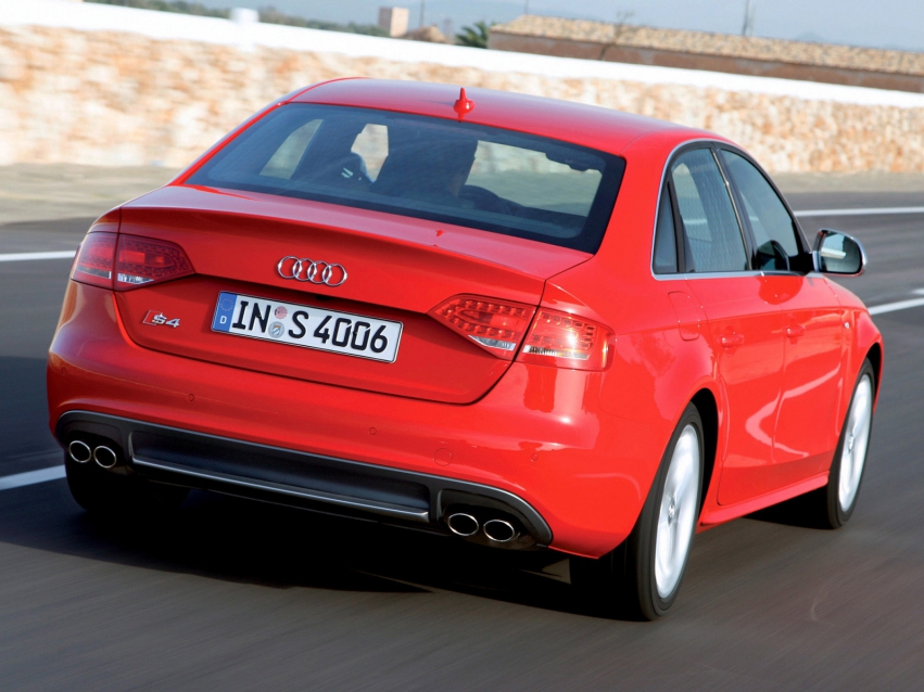 Авто обои Audi S4 2009-2011