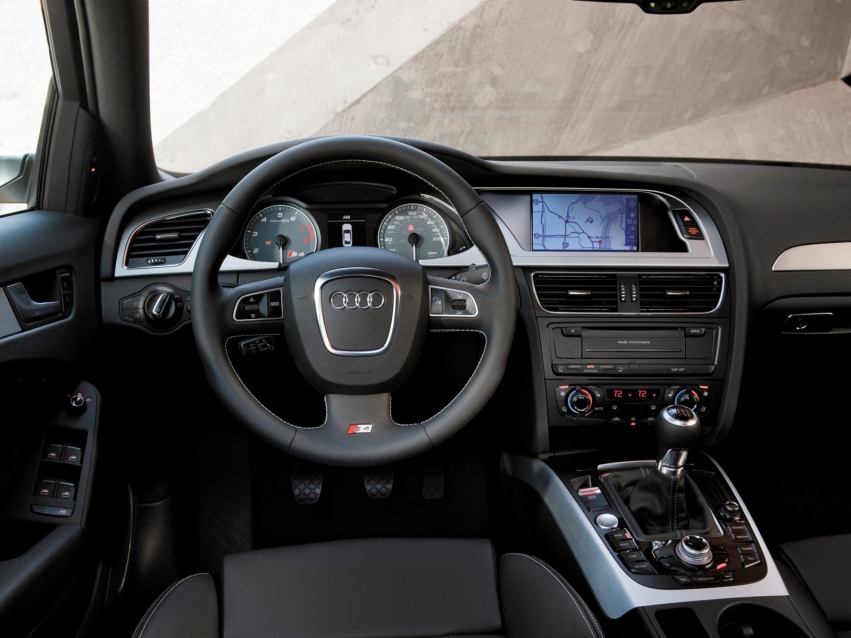 Авто обои Audi S4 2009-2011