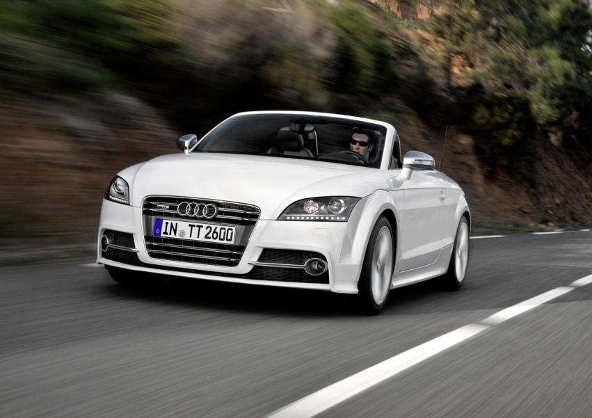 Авто обои Audi TT 2011