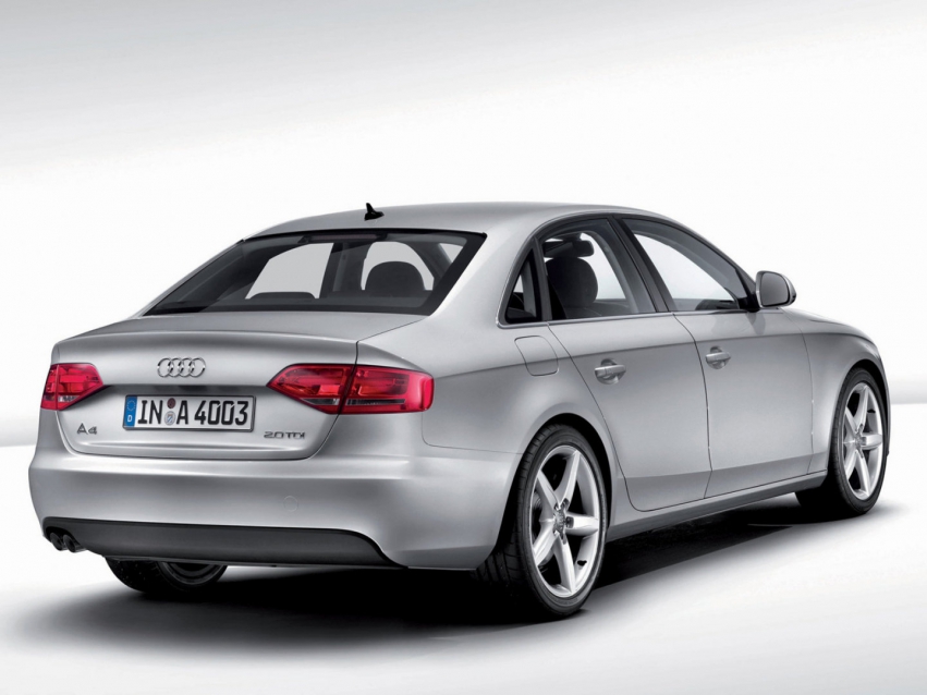 Авто обои Audi A4 Седан 2007