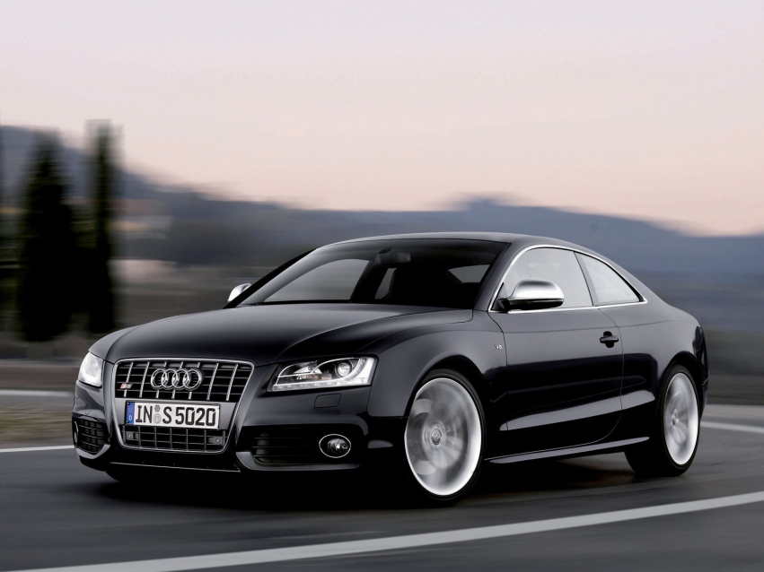 Авто обои Audi S5 Coupe 2008-2011