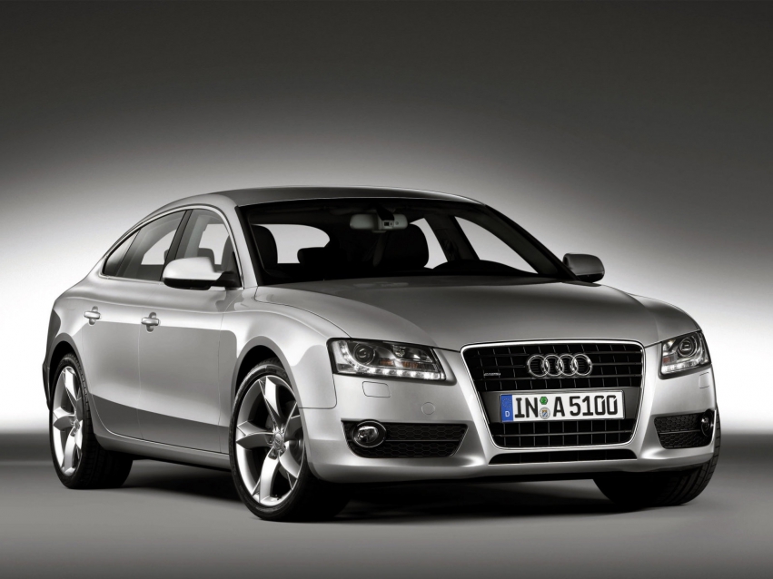 Авто обои Audi A5 Sportback Hatchback 2009