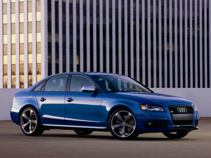 Авто обои Audi S4 2009-2011