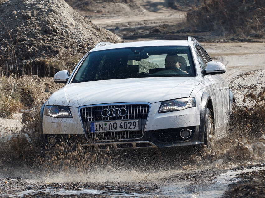 Авто обои Audi A4 Allroad Wagon 2009