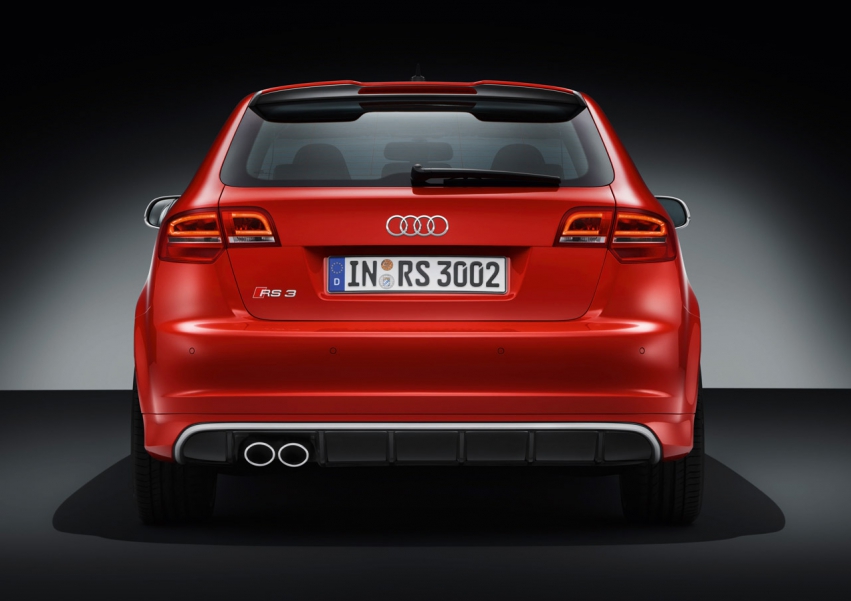 Авто обои Audi RS 3 Sportback 2012