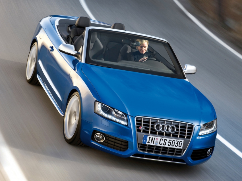 Авто обои Audi S5 Cabrialet 2009-2011