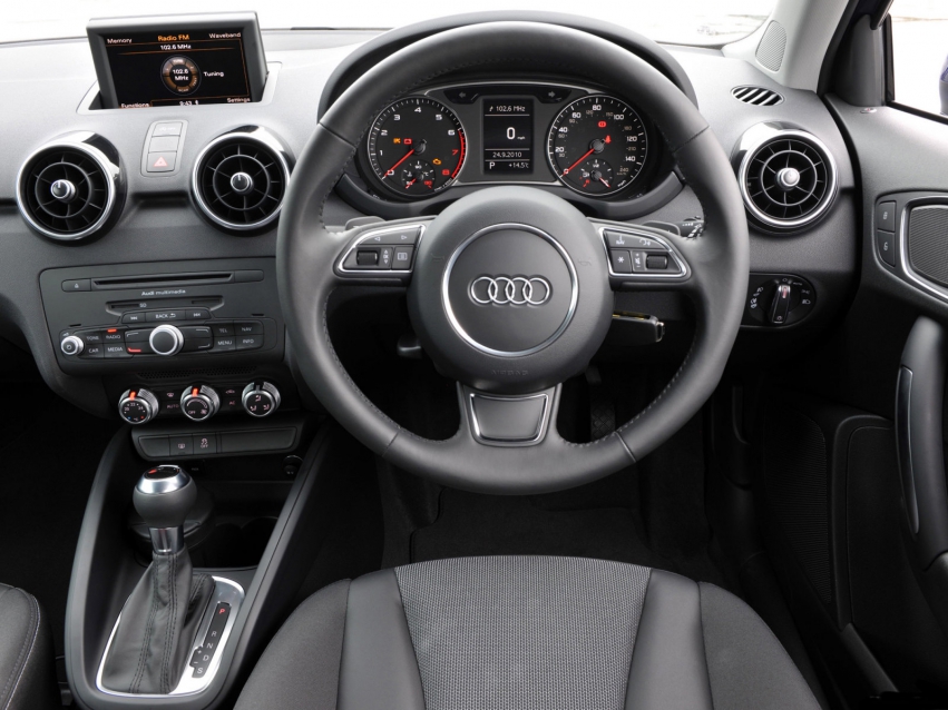 Авто обои Audi A1 Hatchback 2010