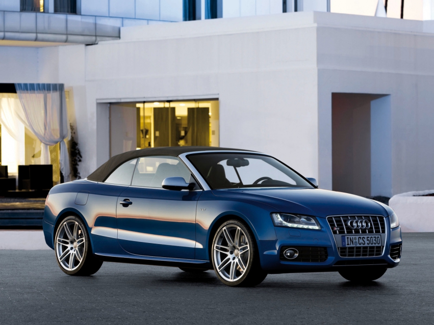 Авто обои Audi S5 Cabrialet 2009-2011