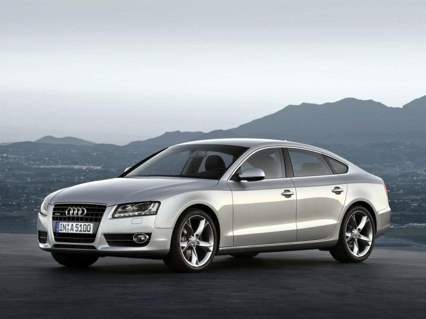 Авто обои Audi A5 Sportback Hatchback 2009