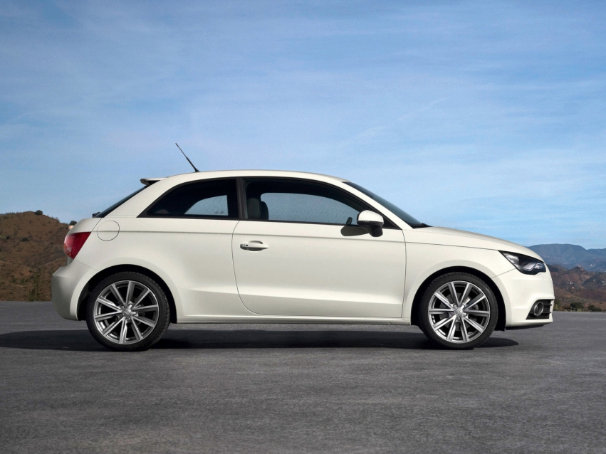 Авто обои Audi A1 Hatchback 2010