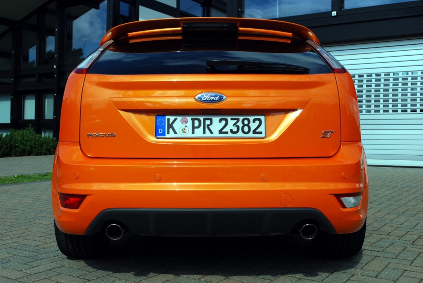 Авто обои Ford Ford Focus ST 2008