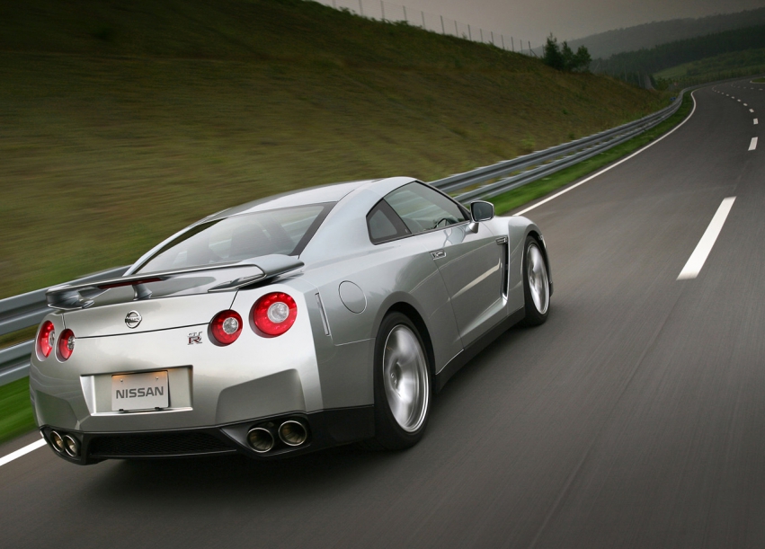 Авто обои Nissan Nissan GT-R 2008