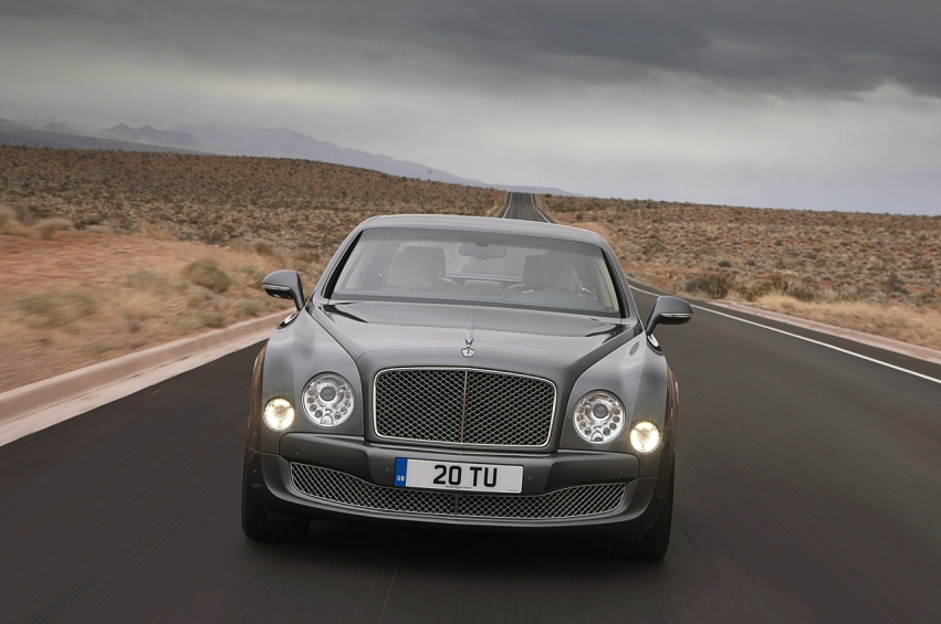 Авто обои Bentley Mulsanne Mulliner 2013