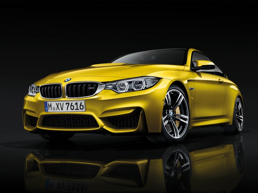 Авто обои BMW M4 Coupe 2015