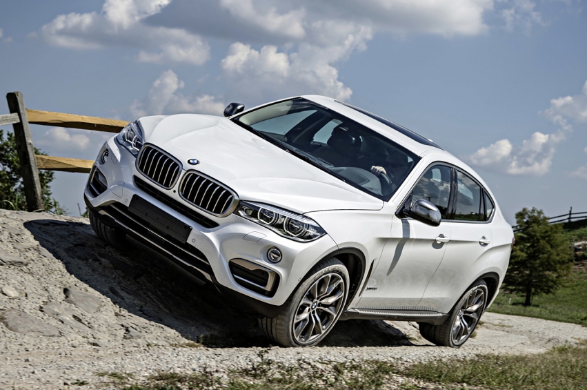 Авто обои BMW X6 2015