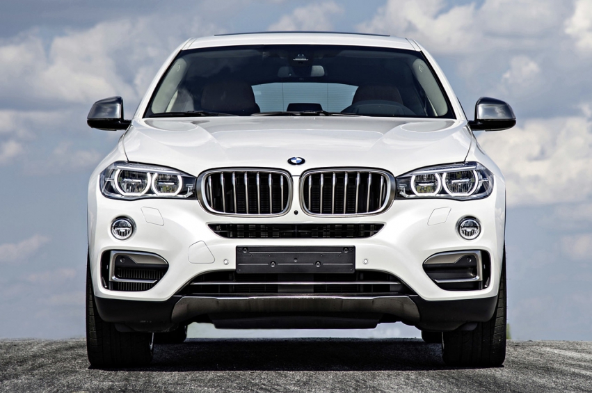 Авто обои BMW X6 2015