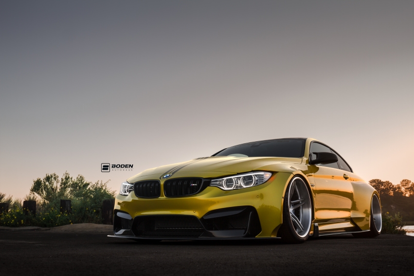 Авто обои BMW BMW M4 Widebody Austin Yellow