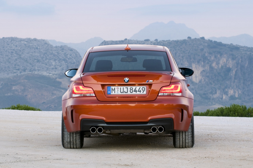 Авто обои BMW 1 Series M Coupe 2012