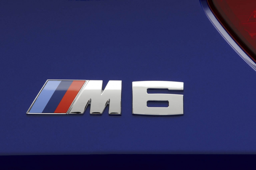 Авто обои BMW M6 2013