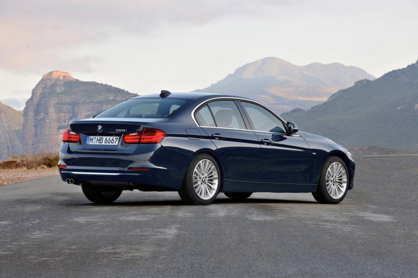 Авто обои BMW 3 Series 2012