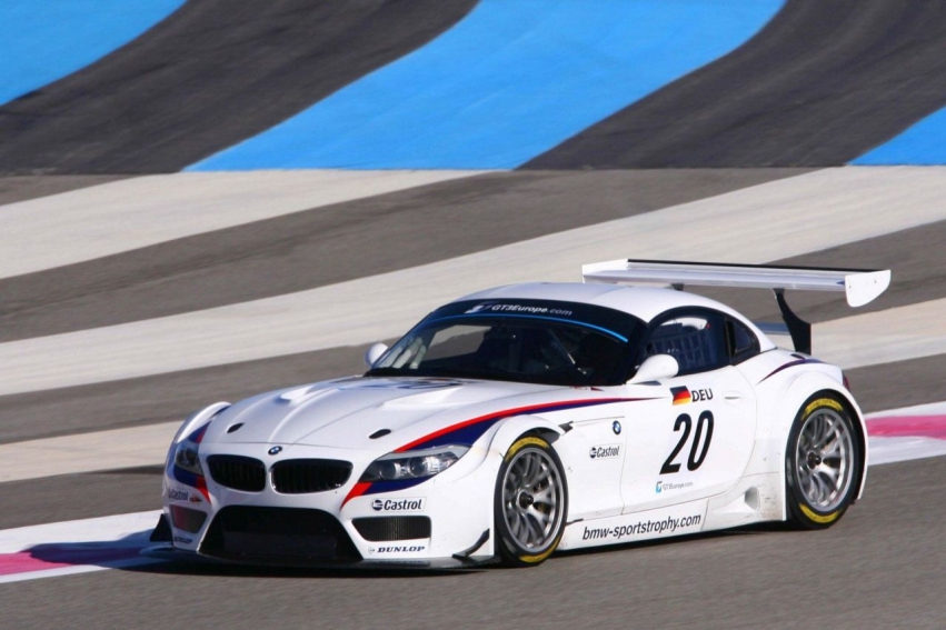 Авто обои BMW Z4 GT3