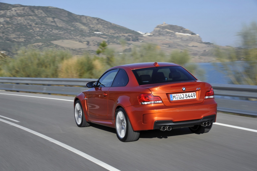 Авто обои BMW 1 Series M Coupe 2012