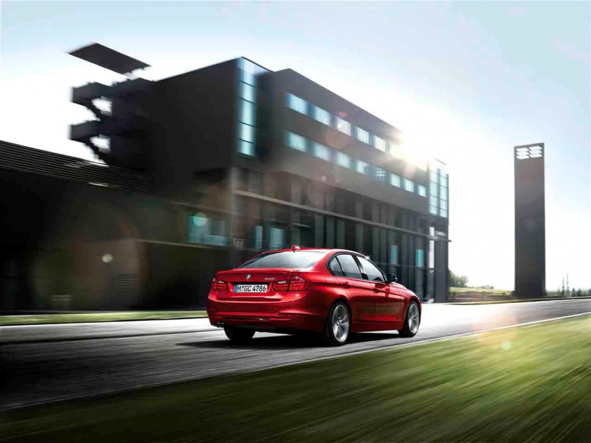 Авто обои BMW 3 Series 2012