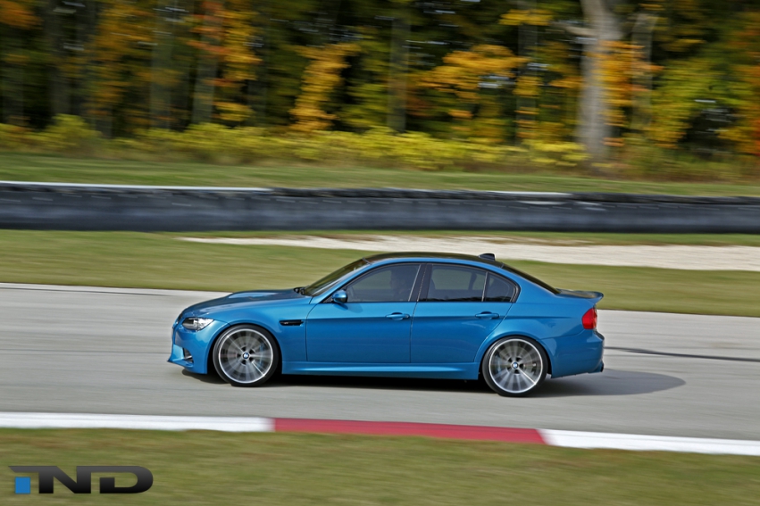 Авто обои BMW M3 IND  Project