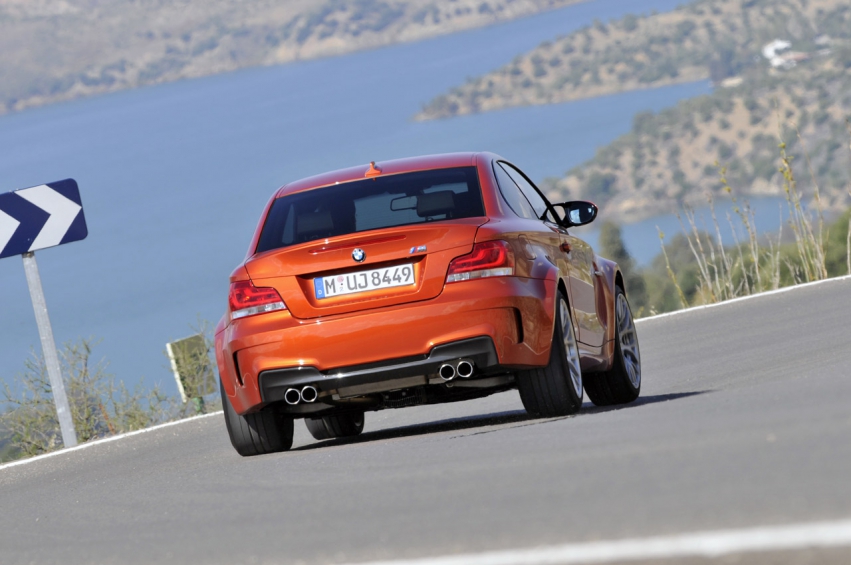 Авто обои BMW 1 Series M Coupe 2012