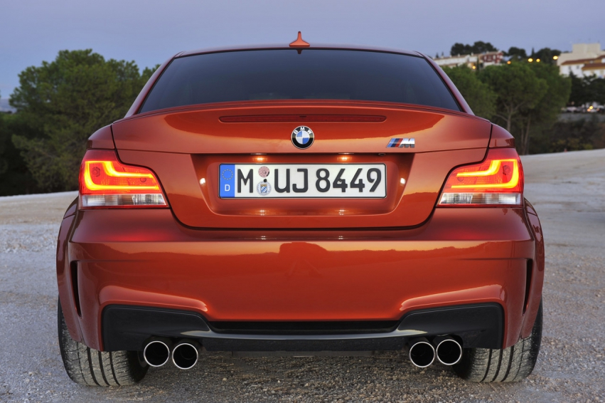 Авто обои BMW 1 Series M Coupe 2012