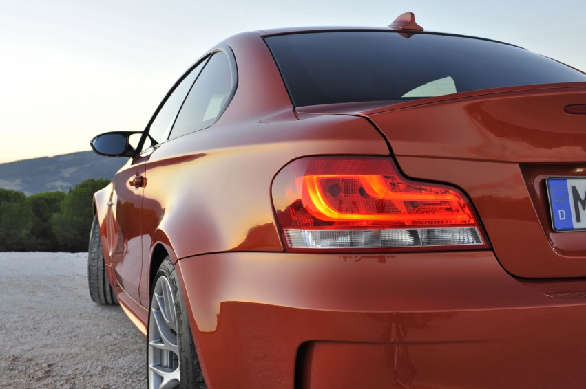 Авто обои BMW 1 Series M Coupe 2012