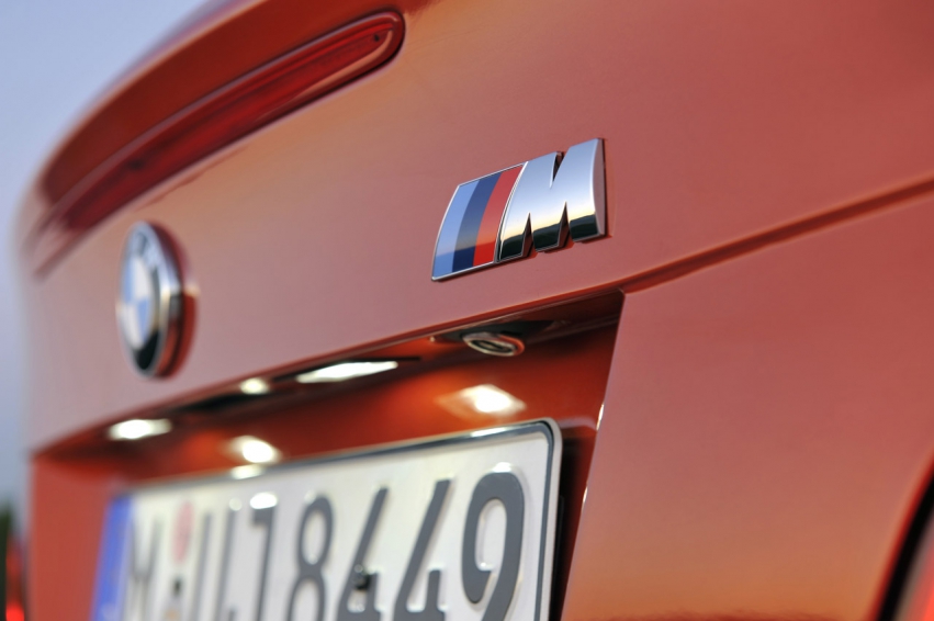 Авто обои BMW 1 Series M Coupe 2012