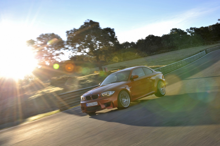 Авто обои BMW 1 Series M Coupe 2012