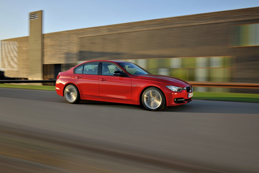 Авто обои BMW 3 Series 2012