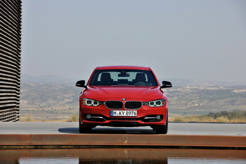 Авто обои BMW 3 Series 2012