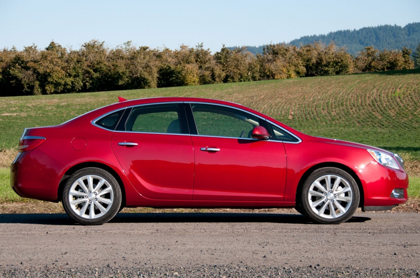 Авто обои Buick Verano 2012