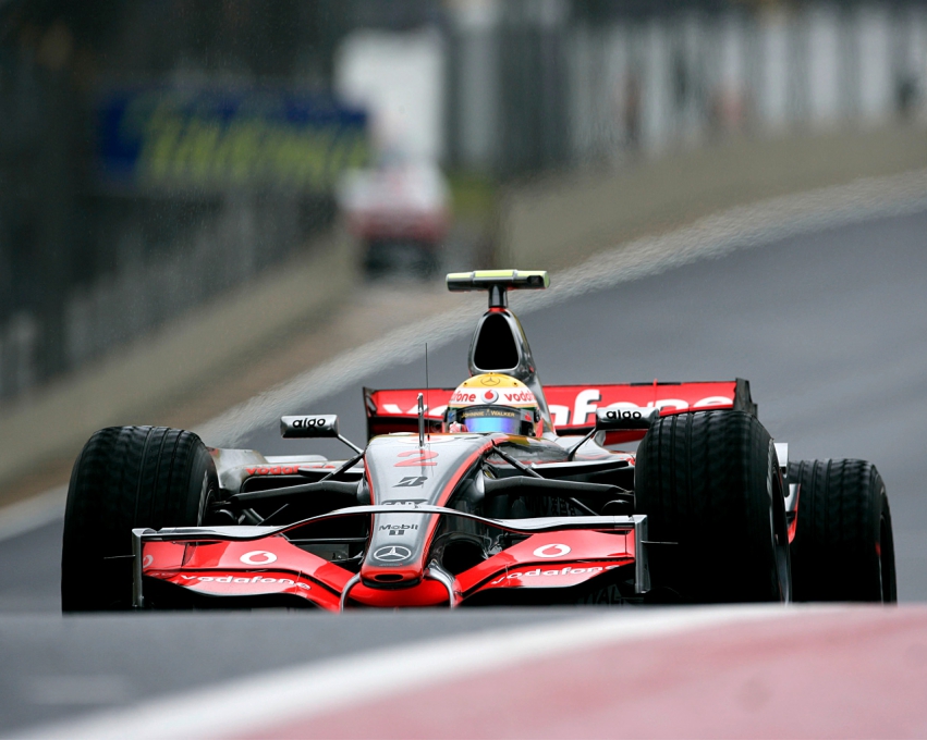 Авто обои McLaren Formula 1 Sao Paulo — McLaren Mercedes