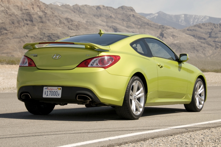 Авто обои Hyundai Genesis Coupe 2010