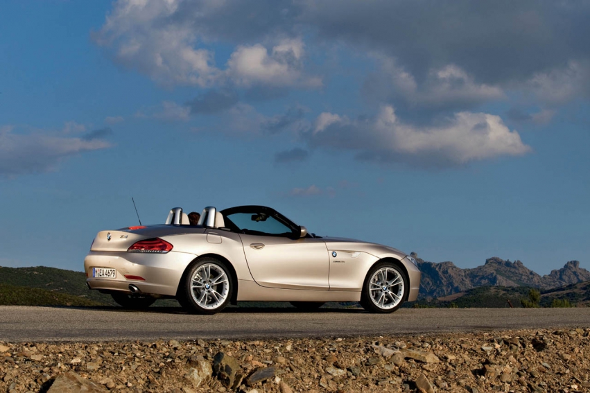 Авто обои BMW BMW Z4 2010