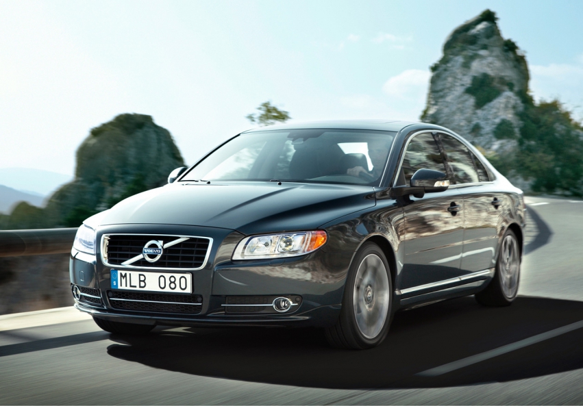 Авто обои Volvo S80 2010