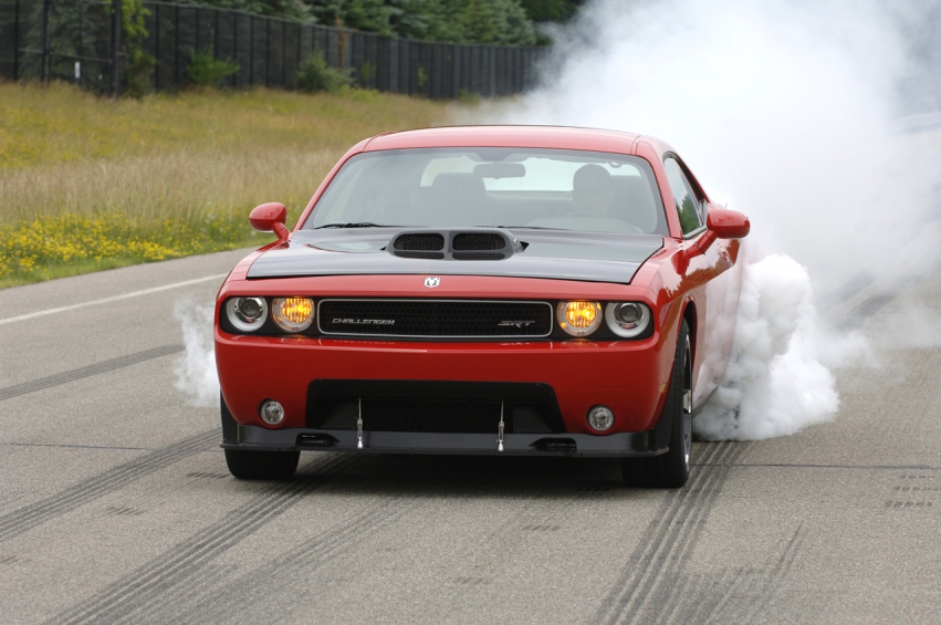 Авто обои Dodge Dodge Challenger SRT10 Concept