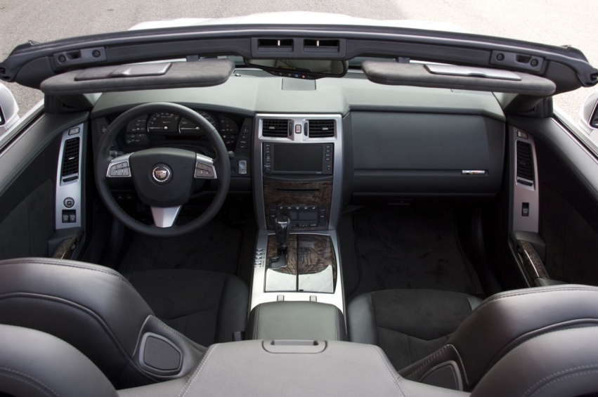 Авто обои Cadillac Cadillac XLR-V 2009