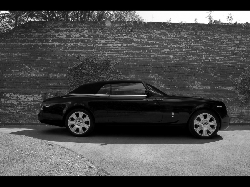 Авто обои Rolls-Royce Project Kahn Rolls-Royce Phantom Coupe