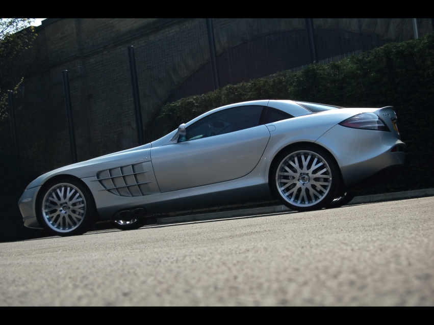 Авто обои Mercedes-Benz 2008 Project Kahn Mercedes-Benz SLR
