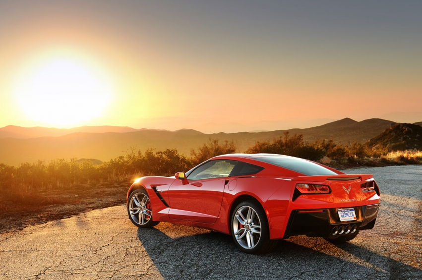 Авто обои Chevrolet Corvette Stingray 2014