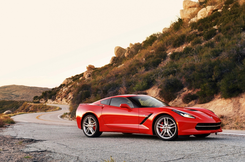 Авто обои Chevrolet Corvette Stingray 2014