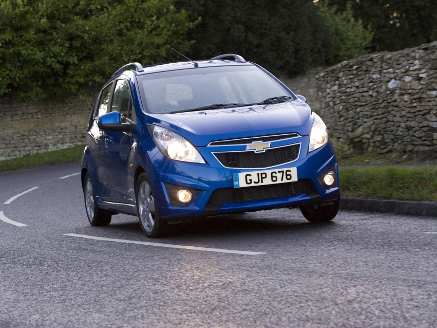 Авто обои Chevrolet Spark Hatchback 2010